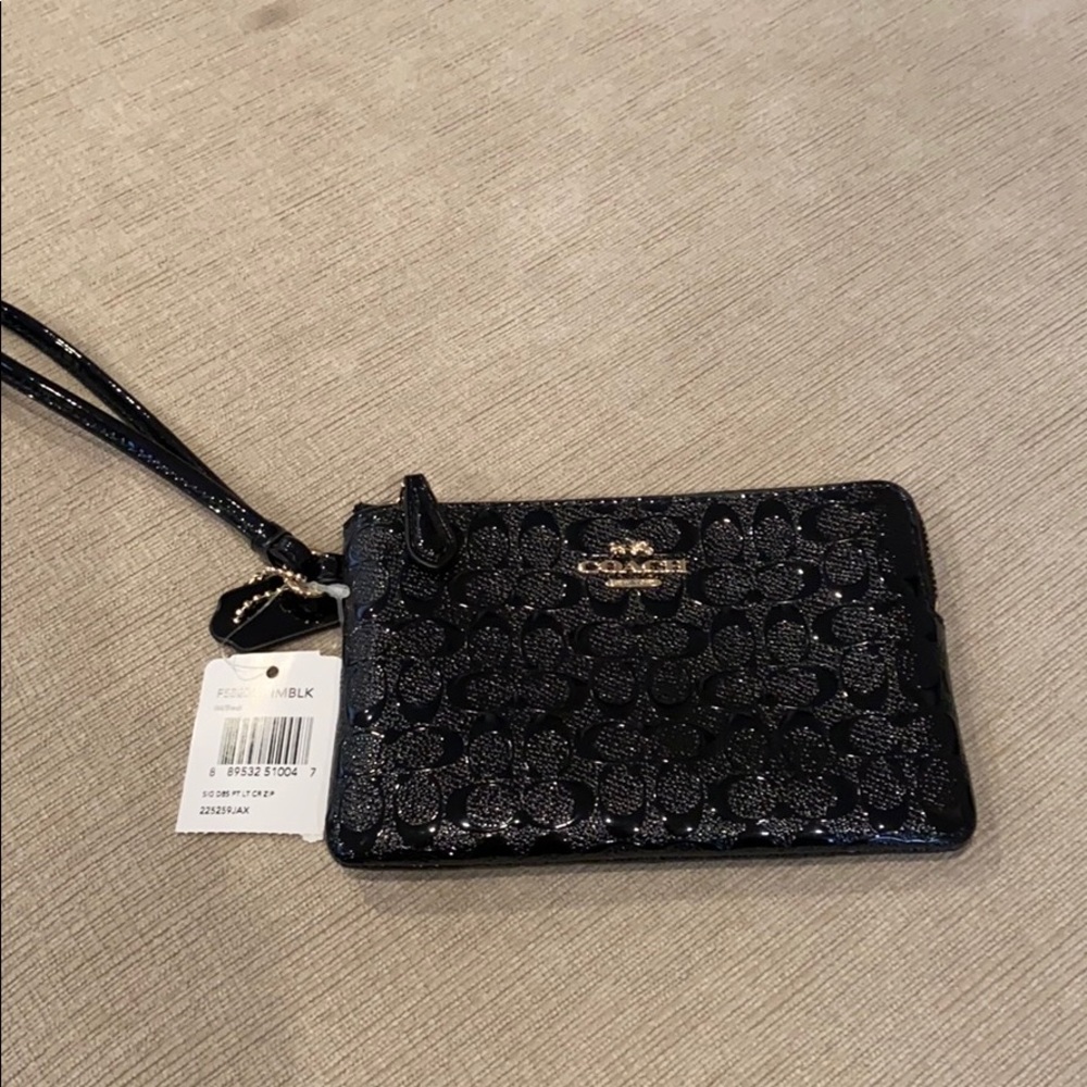 Small Coach wristlet